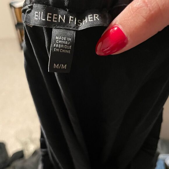 Eileen Fisher Silk Drawstring Zipper Ankle Pant- Size Medium - Picture 9 of 9